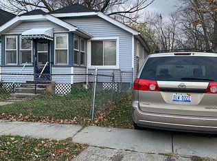 8256 Packard Ave, Warren, MI 48089