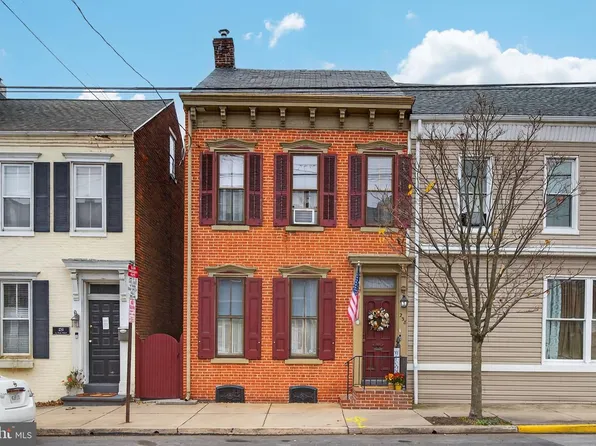 258 N 3rd St, Columbia, PA 17512