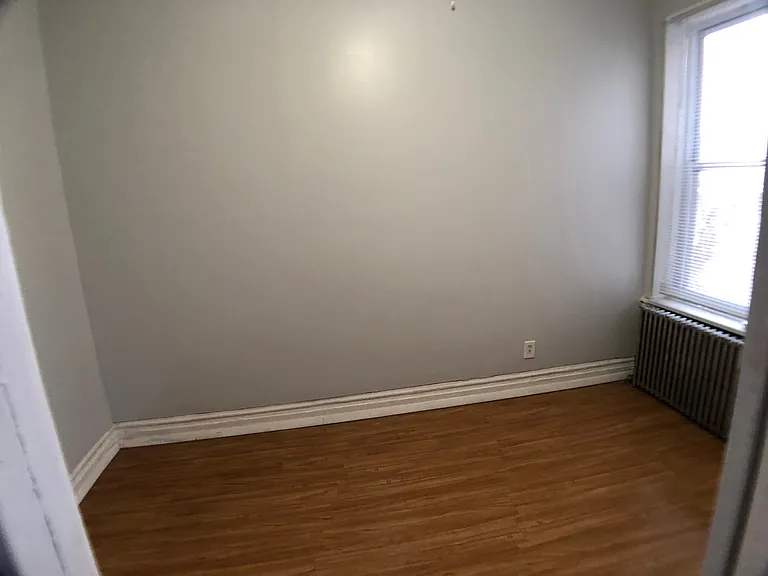 1237 S 51st Ave #2F — Photo 7