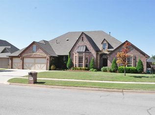 505 NW 154th St, Edmond, OK 73013