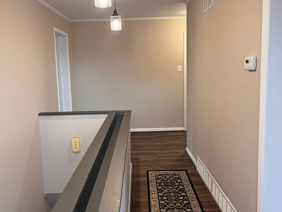 1st image of 234C Lloyd Ave