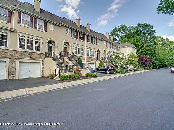 3rd image of 26 W Aspen Way