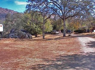 47881 Creekside Rd, Squaw Valley, CA 93675