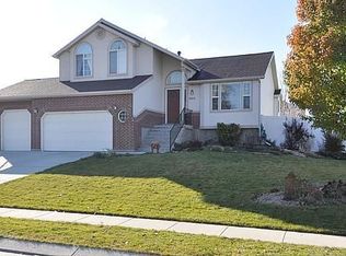 8406 S 1950 W, West Jordan, UT 84088