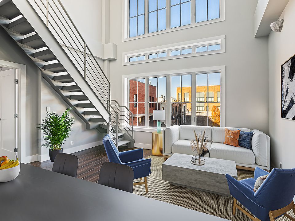 1st image of 326 Bond St #4F