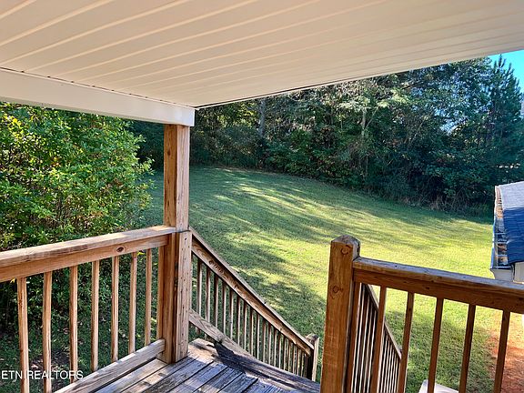 3rd image of 1946 Welcome Valley Rd