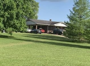 1016 Beech Grove Rd, Burkesville, KY 42717