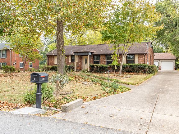 3rd image of 631 Elysian Fields Rd