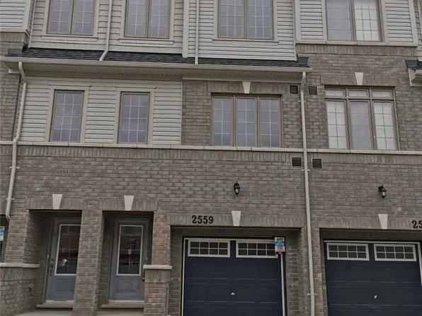 2559 Barbarolli Path, Oshawa, ON L1L 0P9