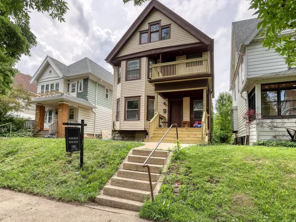 1435 N 48th STREET, Milwaukee, WI 53208