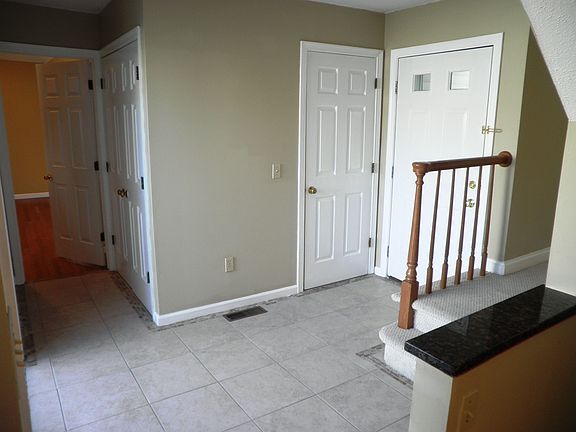 Spacious Foyer w/Powder Room