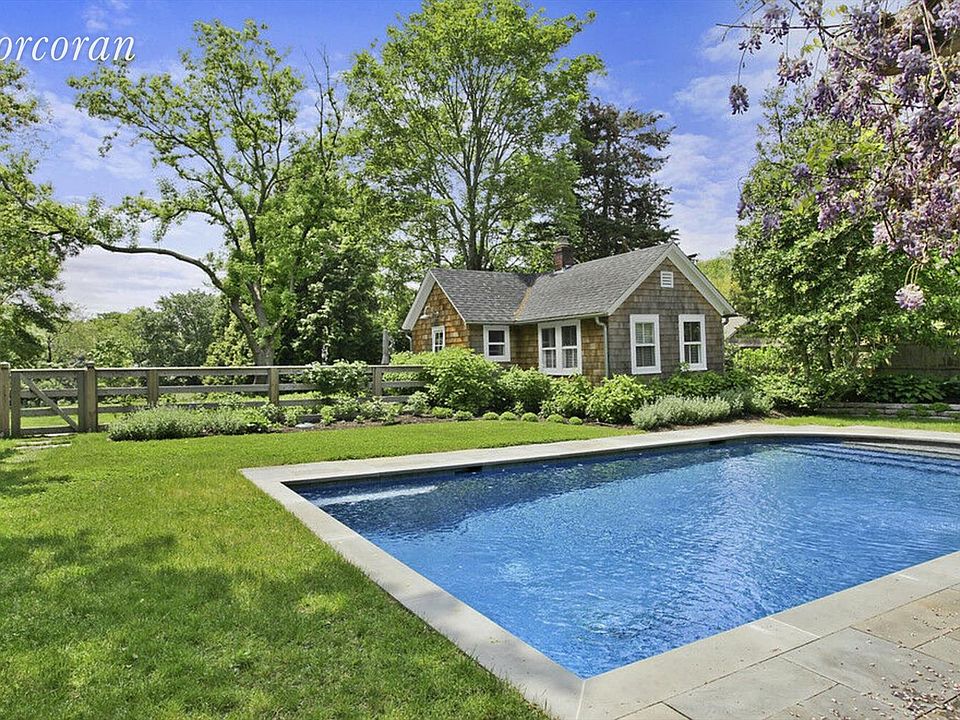 1st image of 35 Oak Ln