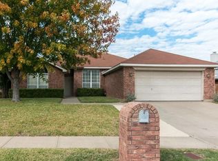 8012 Ashridge Rd, Fort Worth, TX 76134
