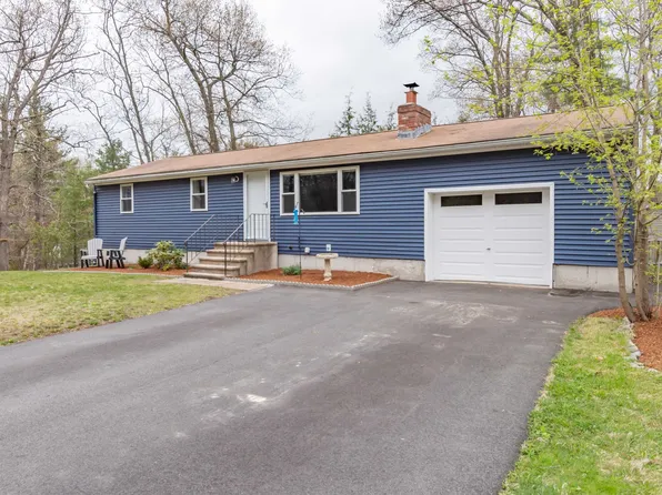 32 Burns Hill Road, Hudson, NH 03051