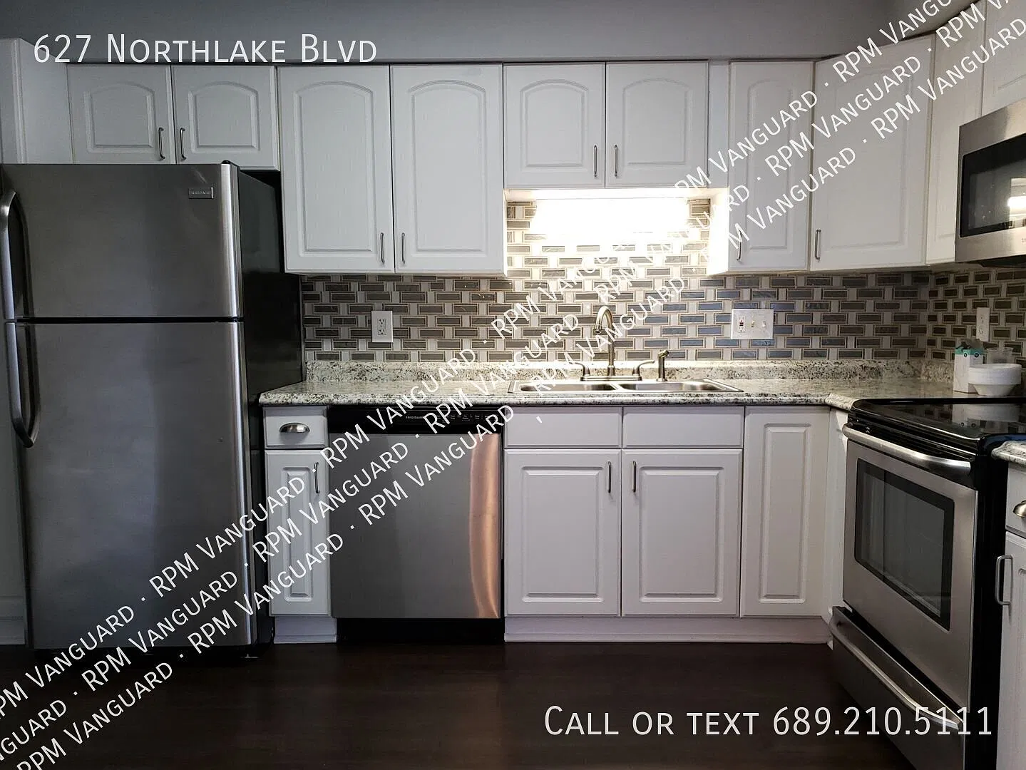 2-Story Townhouse with New Fridge and Microwave, Private Fenced-In Patio and Water Included — Photo 2