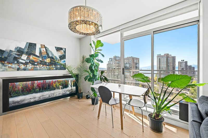 Vancouver Condominimum for rent - 2 Bedrooms — photo 7