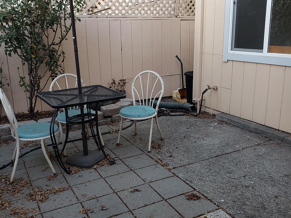1st image of 108 Jose Figueres Ave