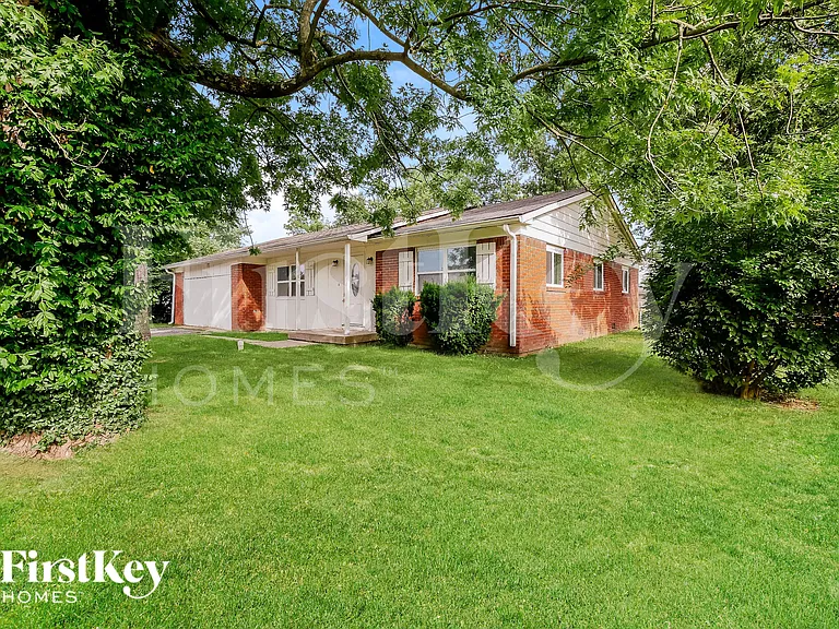 9420 E Shenandoah Dr — Photo 2