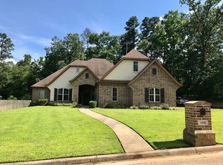 1430 Nottingham St, White Oak, TX 75693