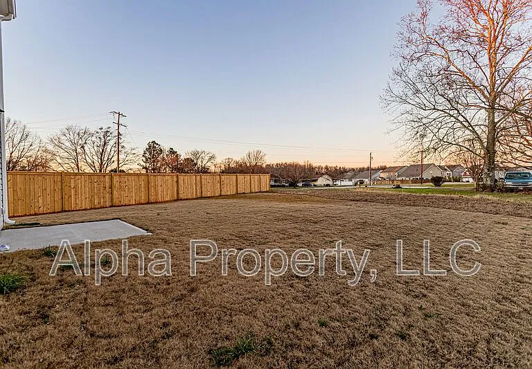 1210 Murdock Cir — Photo 26
