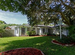 141 12th Pl SE, Vero Beach, FL 32962
