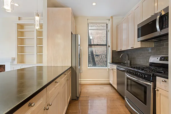 Sold by Corcoran | media 15