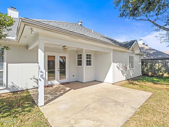 4th image of 102 Pear Tree Cir