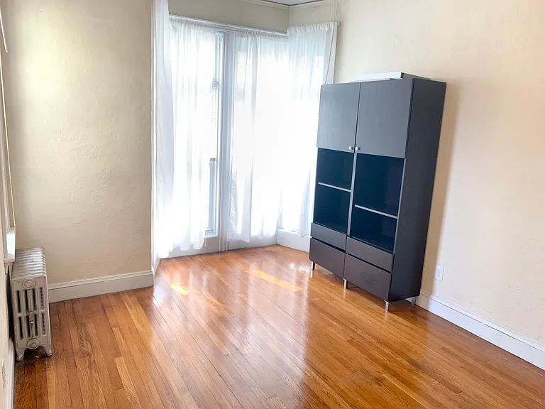 186 Waterman St #1 — Photo 15