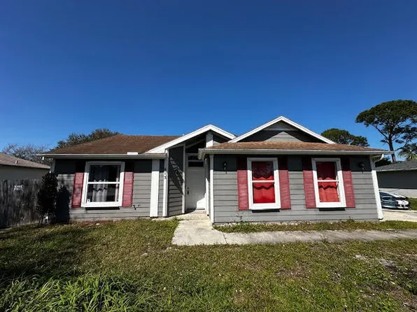 413 SE Strait Avenue, Port St Lucie, FL 34983