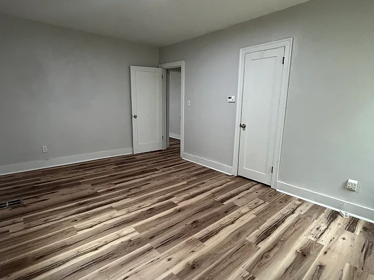 167 Treehaven Dr — Photo 12