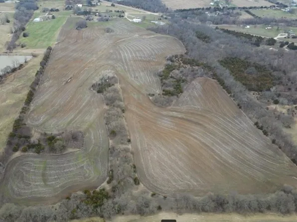 Donahoo Rd, Mc Louth, KS 66054