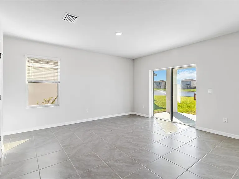 3394 Hilltop Cir — Photo 12