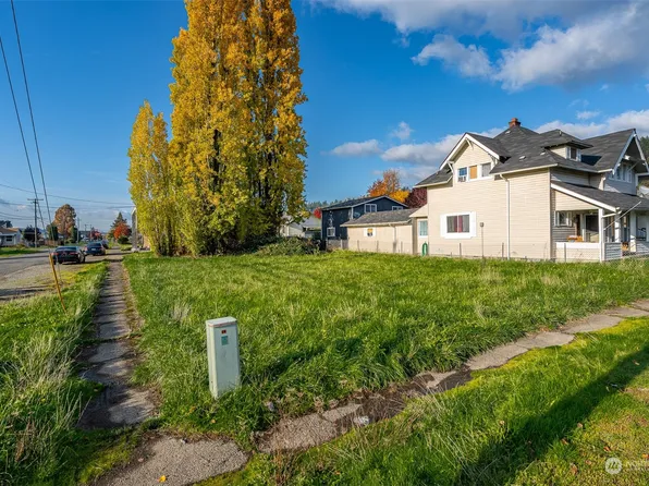 92 SW 11th Street, Chehalis, WA 98532