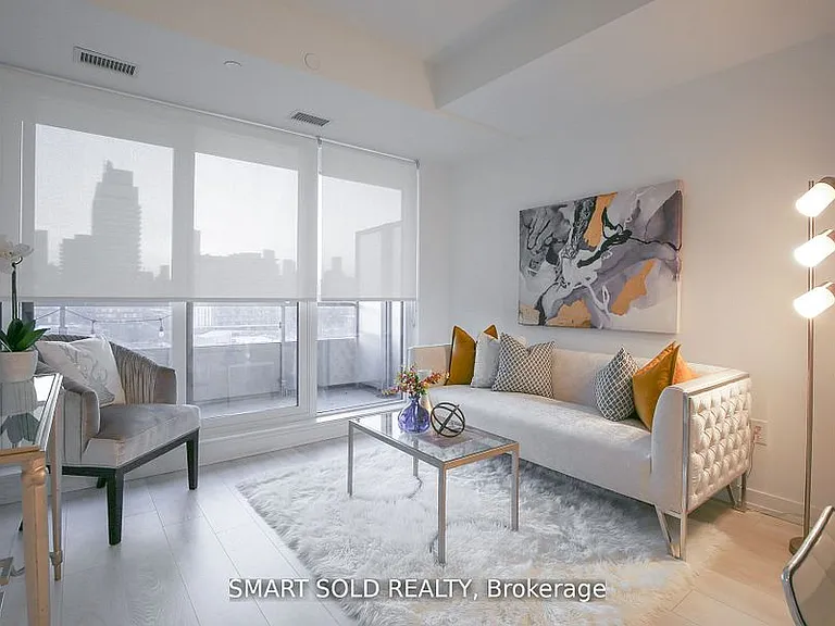 225 Sumach St #606W — Photo 37