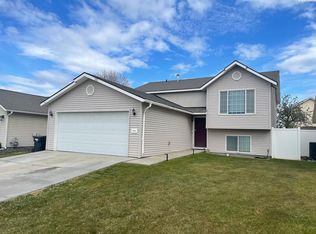 7903 Deschutes Dr, Pasco, WA