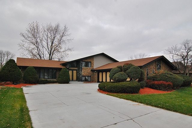 1st image of 13602 Mission Hills Ct