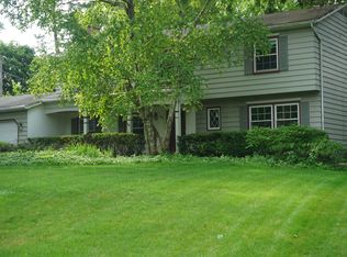 414 W Prairie Ave, Wheaton, IL 60187