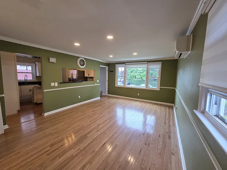 534 North Cir — Photo 26
