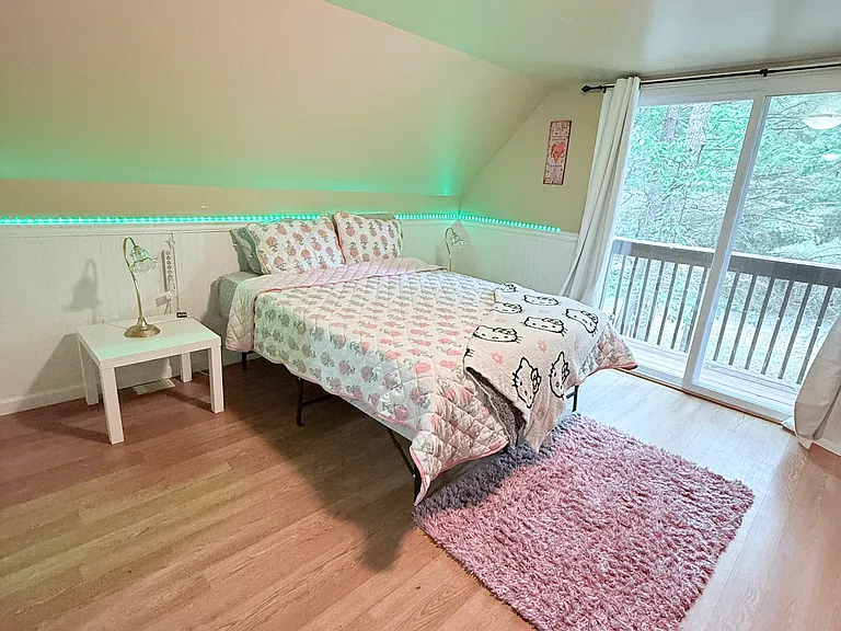 128 Eastwood Cir — Photo 48