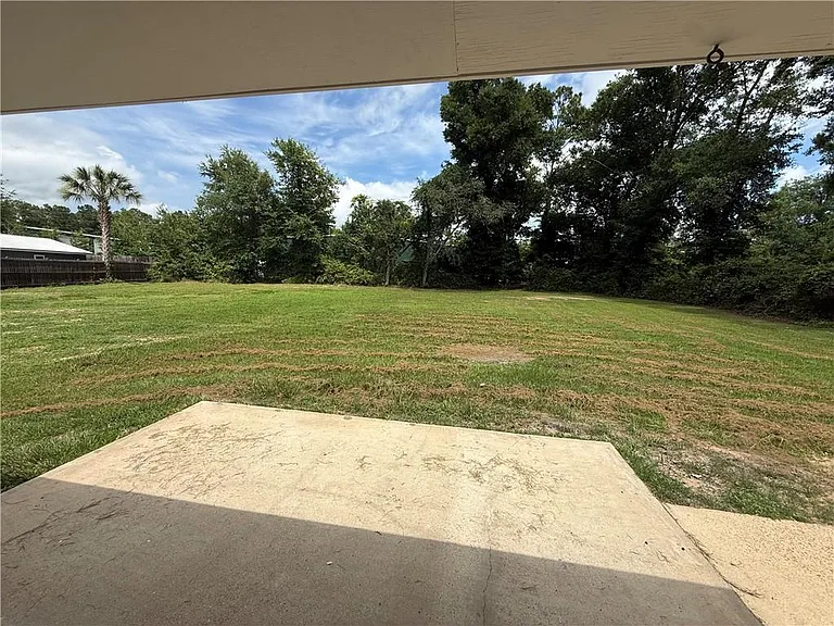 7662 Simmons Dr — Photo 15