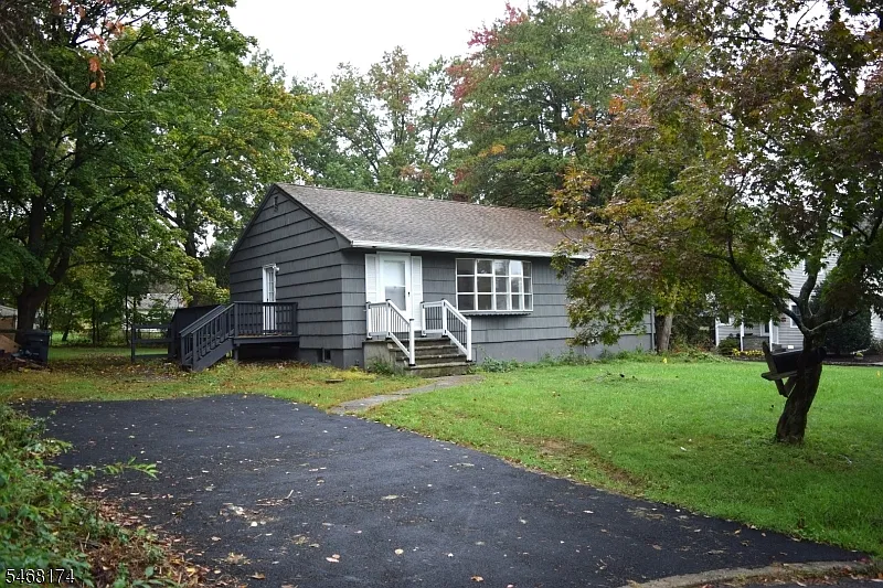 2 bed, 1.5 bath, $3,250 — Photo 2
