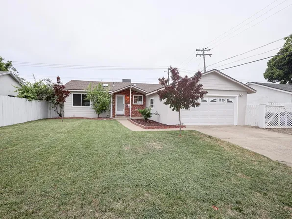 2304 Moraine Cir, Rancho Cordova, CA 95670
