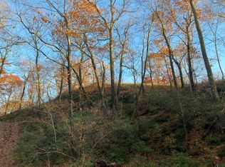 554 E Mountain Rd N, Cold Spring, NY 10516