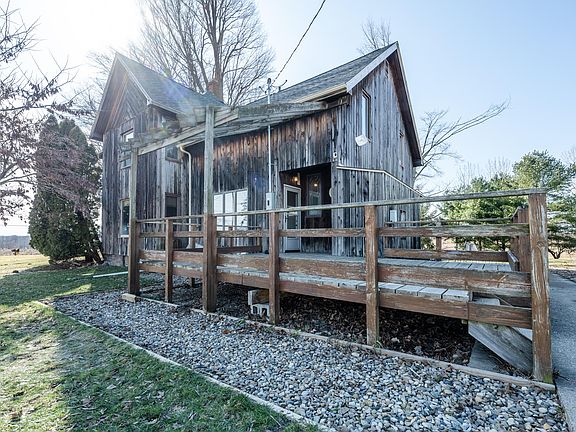 2nd image of 2993 E Lemon Creek Rd