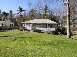 69 Homestead Rd, Holden, MA 01520