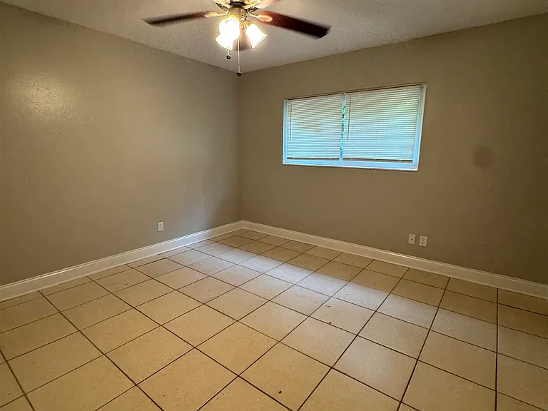 820-2 California St #2 — Photo 8