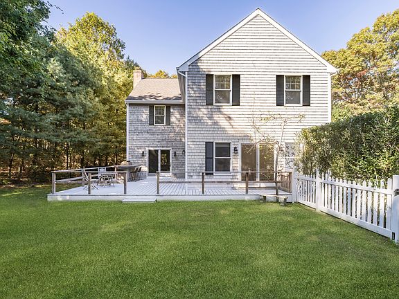 2nd image of 3 Rogers Ct