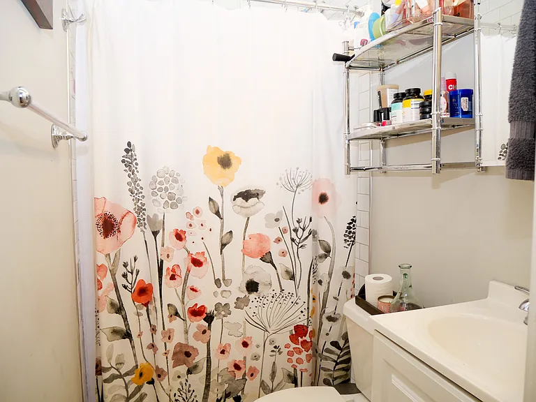 255 Paris St #2 — Photo 9