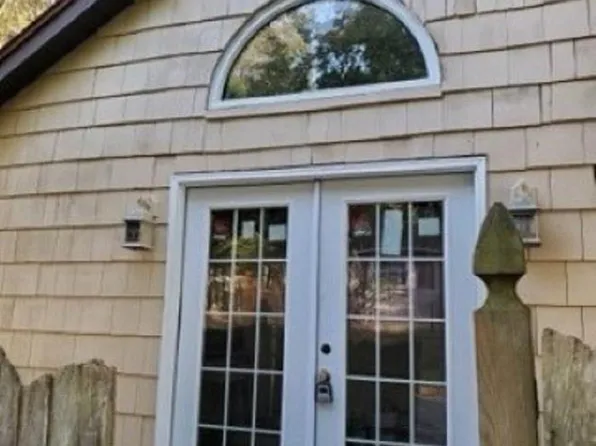 63 W 1st Ave, Mantua, NJ 08051