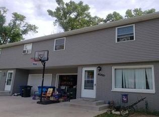 2422 Southwood Dr #2422, Appleton, WI 54915